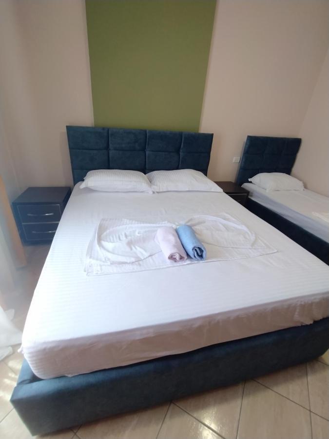 Lungomare Beach Apartments Vlorë Exterior foto